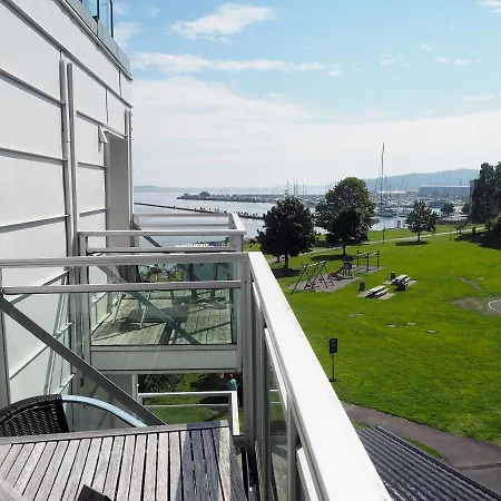 ホテル Fjordhotell Holmestrand